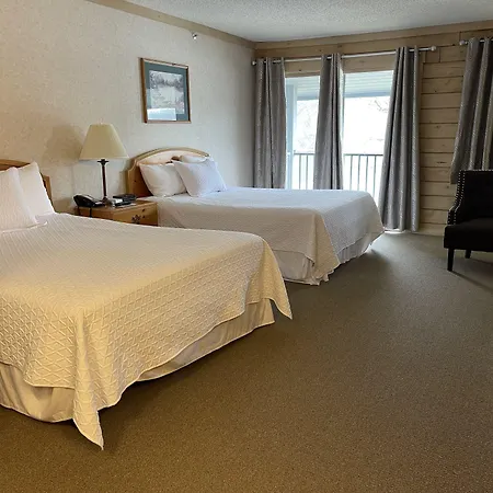 Paddle Wheel Inn