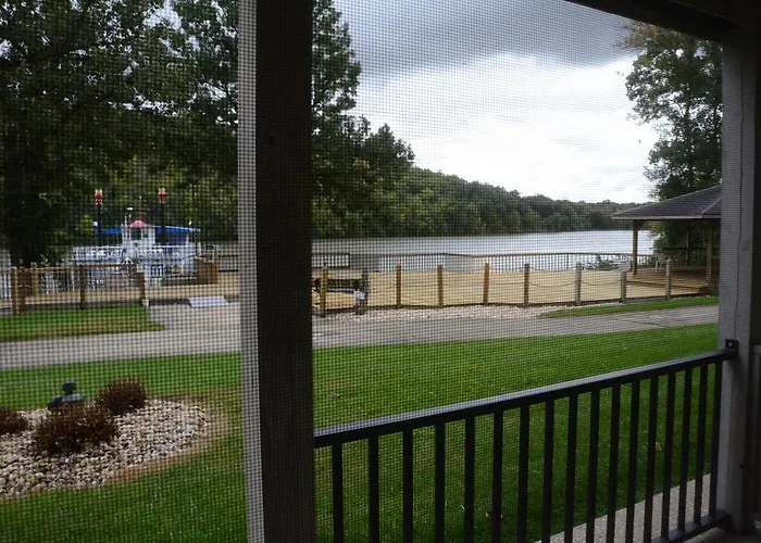 Inn Paddle Wheel